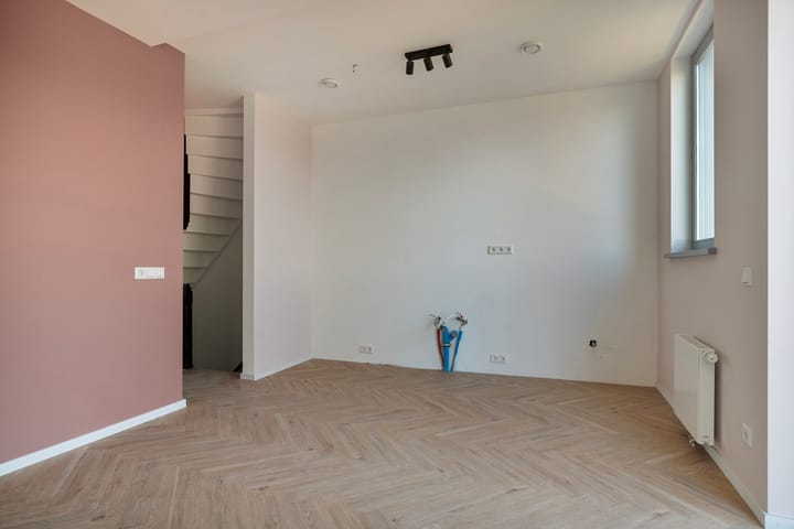 Foto 10 van Dordtsestraatweg 671-B