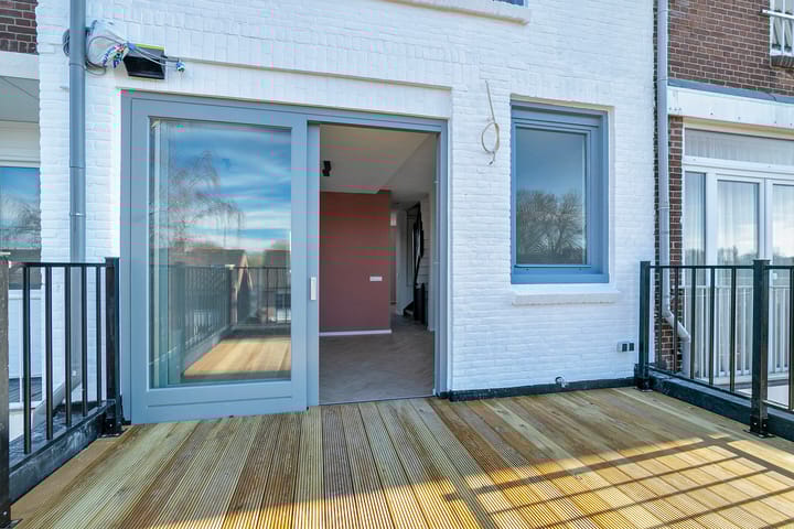 Foto 25 van Dordtsestraatweg 671-B