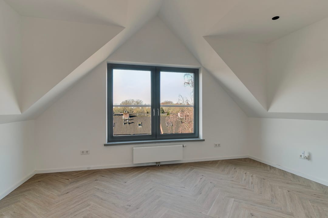 Foto 38 van Dordtsestraatweg 671-B