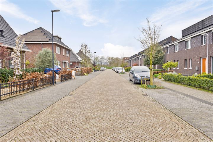 Bekijk foto 30 van Kruizemuntstraat 4