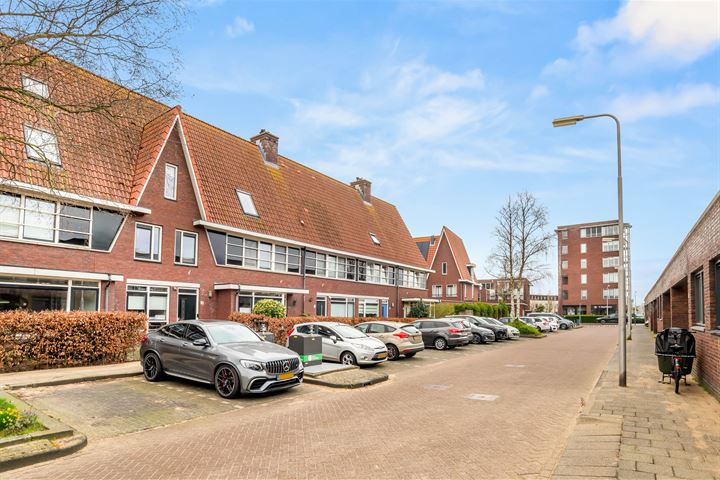 Bekijk foto 33 van L. Brownstraat 14