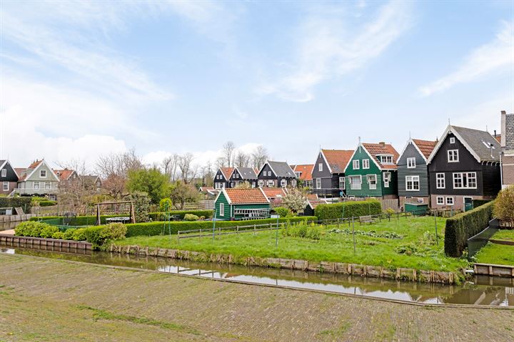 View photo 40 of Buurt I 2