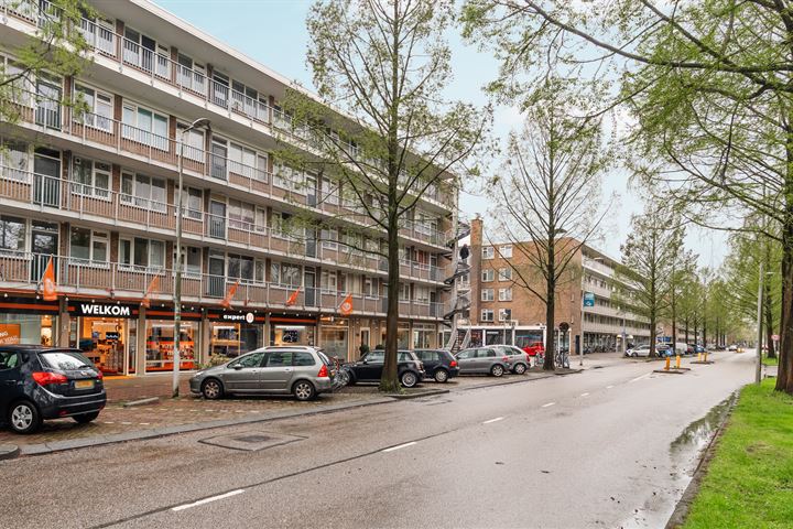 View photo 32 of Arent Janszoon Ernststraat 685