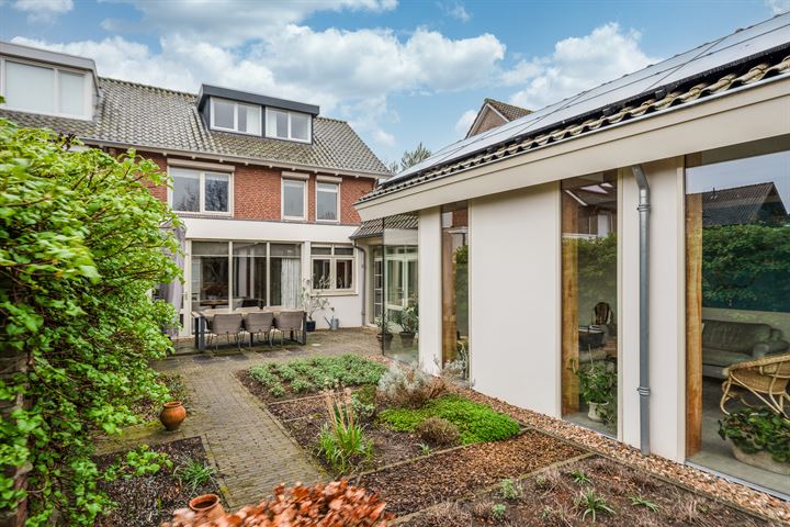 Bekijk foto 51 van Oude Bemmerstraat 40