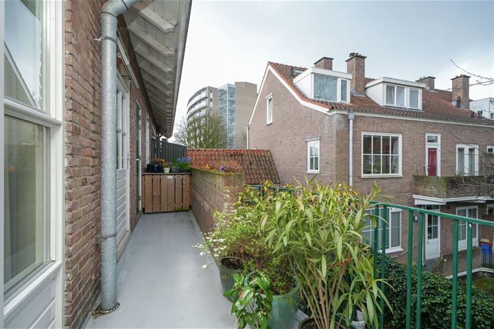 View photo 37 of Delistraat 94