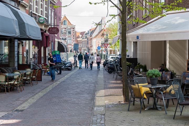 Bekijk foto 34 van Van Zeggelenplein 189