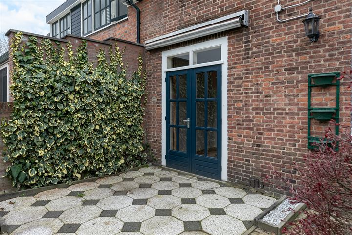 Bekijk foto 29 van Adriaan Poirtersstraat 8