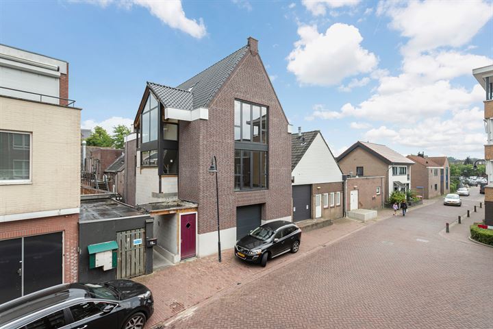 Bekijk foto 3 van Deken van Erpstraat 7