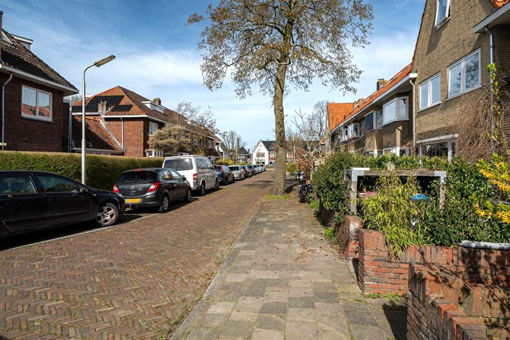 Bekijk foto 42 van Spechtstraat 4