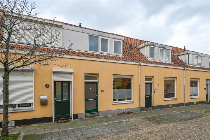 Bekijk foto 32 van Le Mairestraat 7