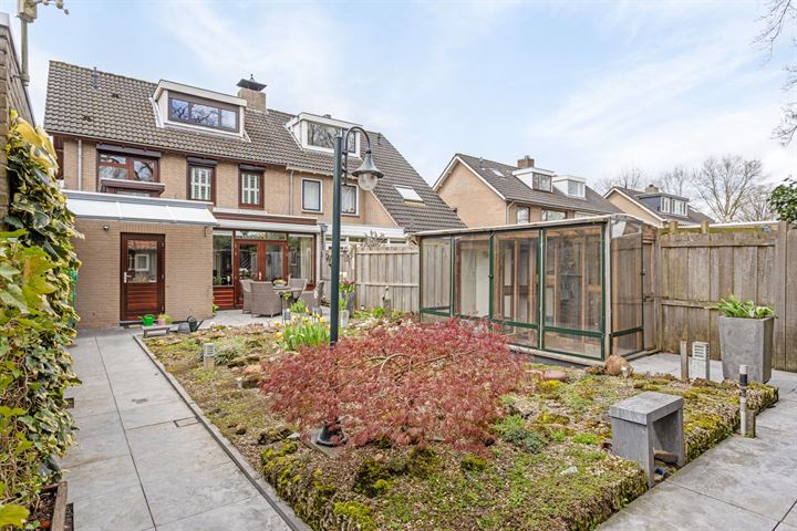 Bekijk foto 36 van Geenbergenstraat 1