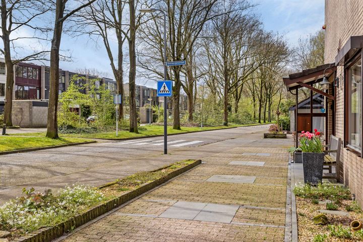 Bekijk foto 45 van Geenbergenstraat 1