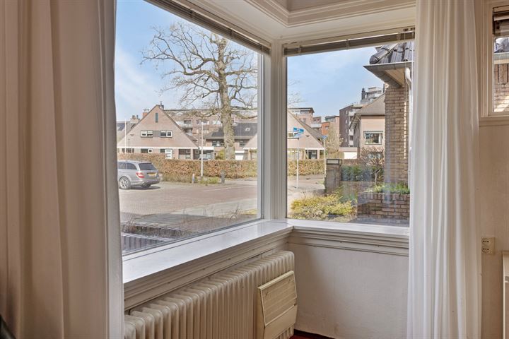 View photo 18 of Burgemeester Gratamastraat 3