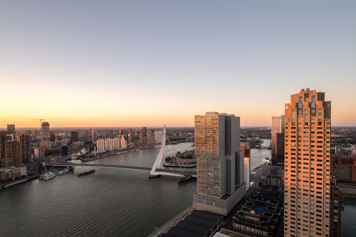 Bekijk foto 7 van Landverhuizersplein 152