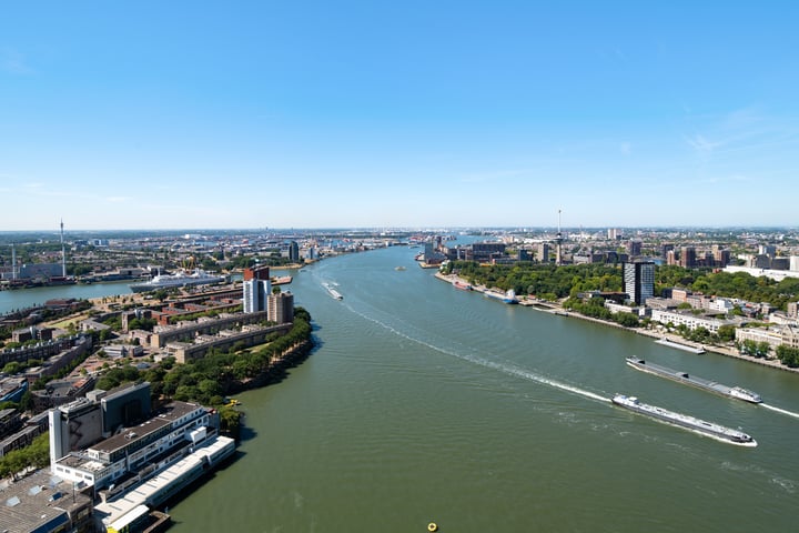 Bekijk foto 92 van Landverhuizersplein 152