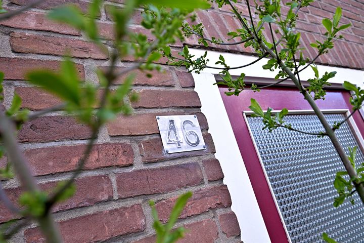 Bekijk foto 2 van Verwerstraat 46