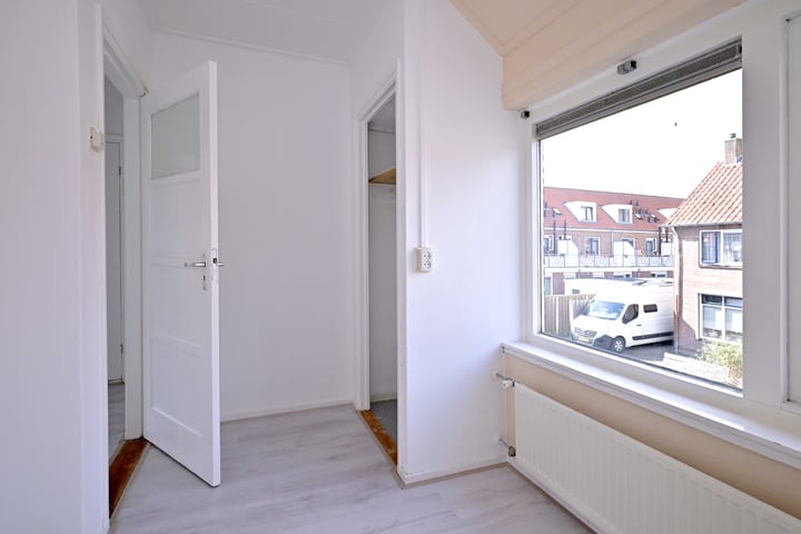 View photo 21 of Verwerstraat 46