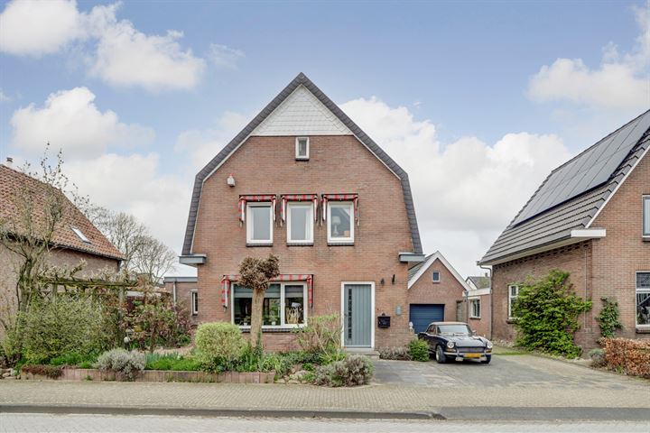 Bekijk foto 44 van Zeelandsestraat 12