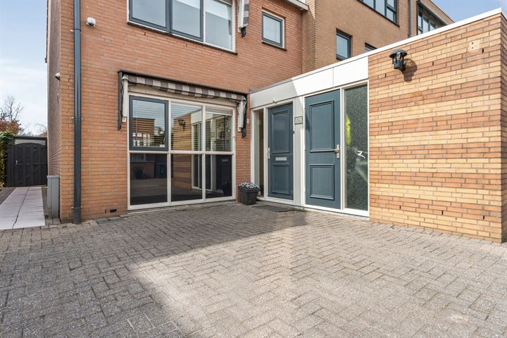 Bekijk foto 4 van Verhoevenstraat 23