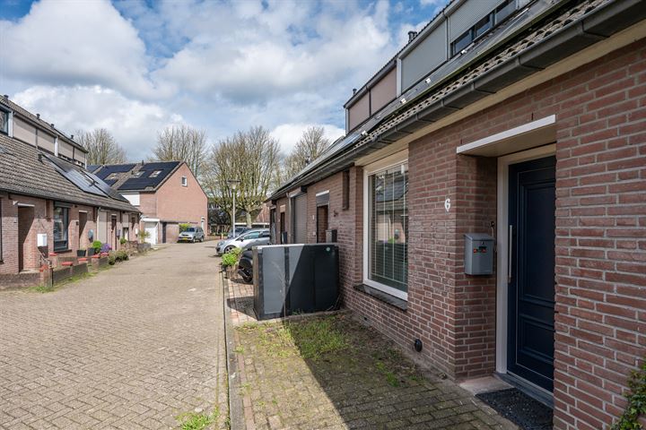 Bekijk foto 4 van E.H. Begemannstraat 6