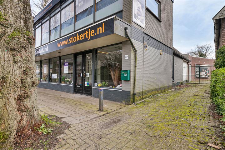 Bekijk foto 2 van Beekstraat 23