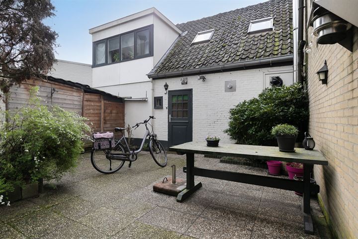 Bekijk foto 38 van Beekstraat 23