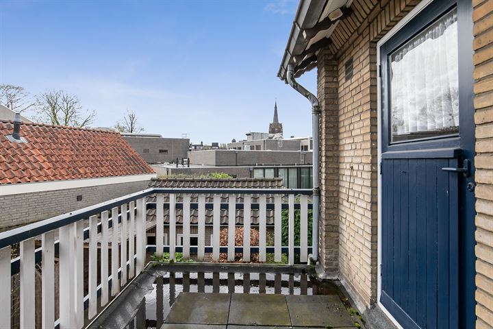 Bekijk foto 32 van Nassaustraat 14