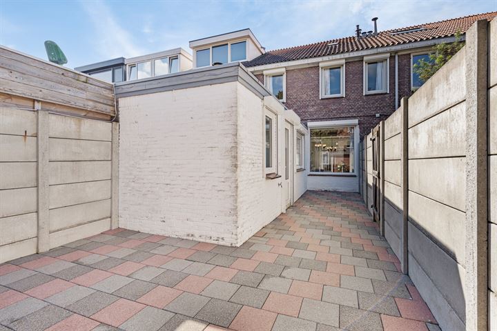 View photo 20 of Van Mierisstraat 18