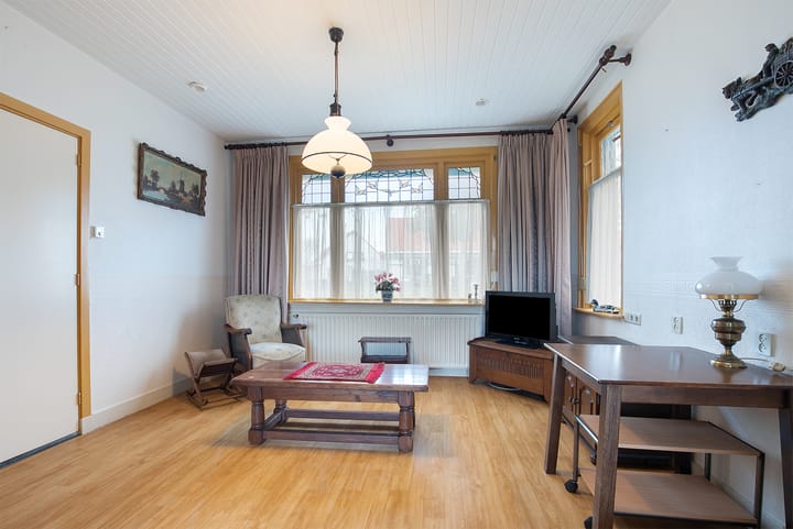 Foto 9 van Parallelweg 8