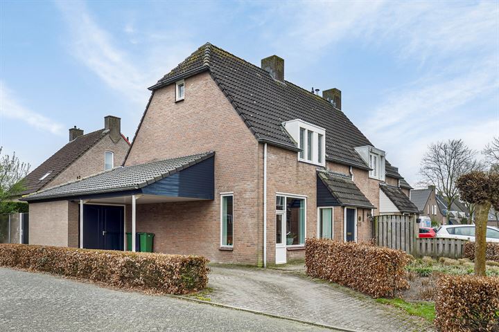 Bekijk foto 2 van Prins van Luikstraat 73