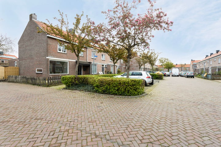 Bekijk foto 4 van Kersenstraat 2