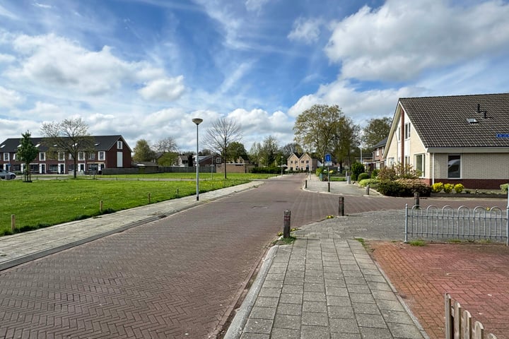 Bekijk foto 4 van Weth Donkerstraat 9