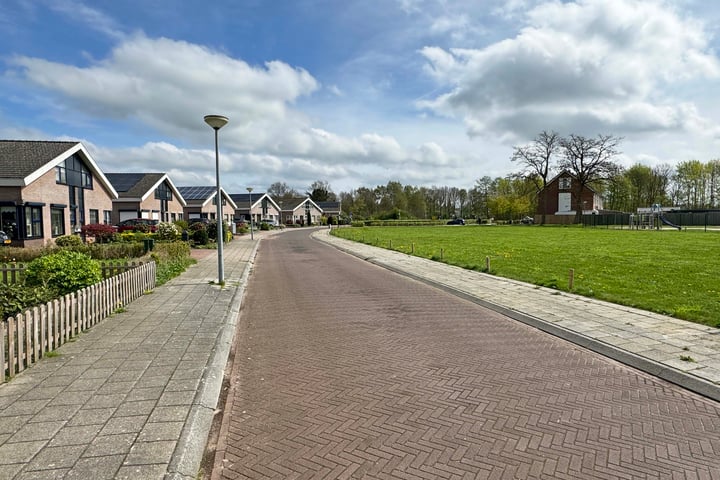 Bekijk foto 3 van Weth Donkerstraat 9