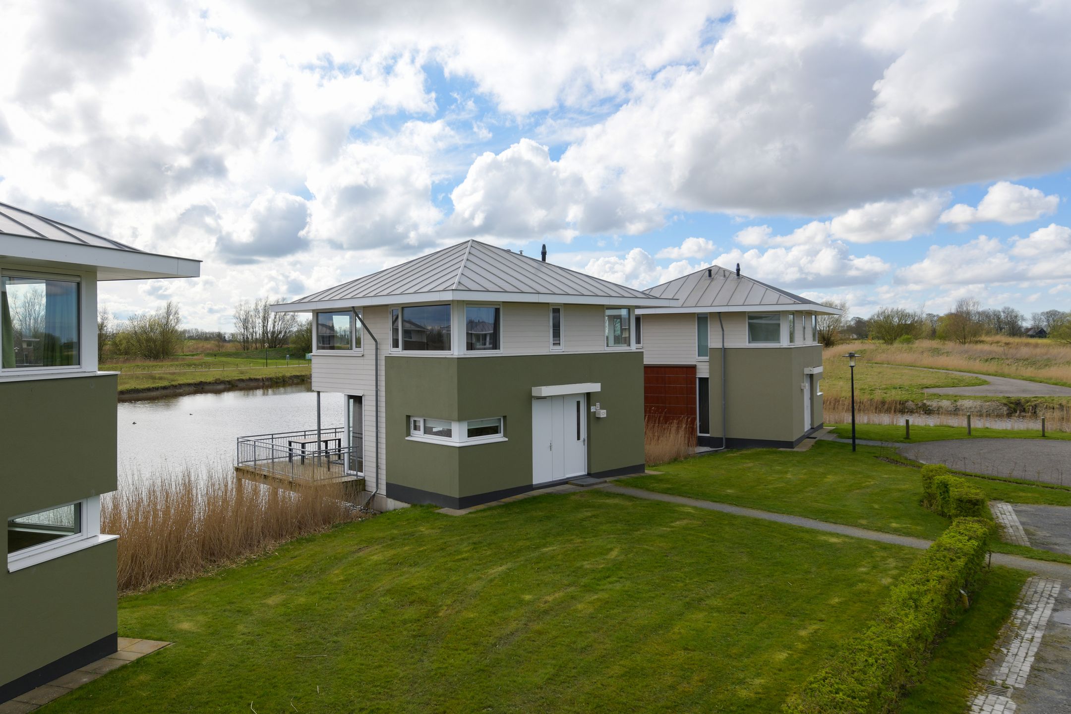 3-bedroom freehold villa in Eanjum — photo 3 of 5