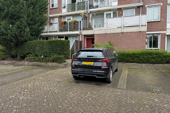 Bekijk foto 25 van Craneveldstraat 115