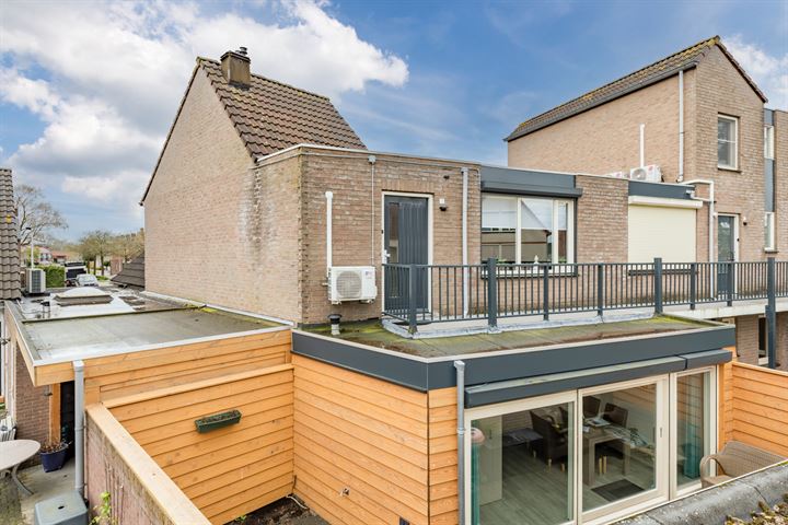 Bekijk foto 41 van Asterstraat 13