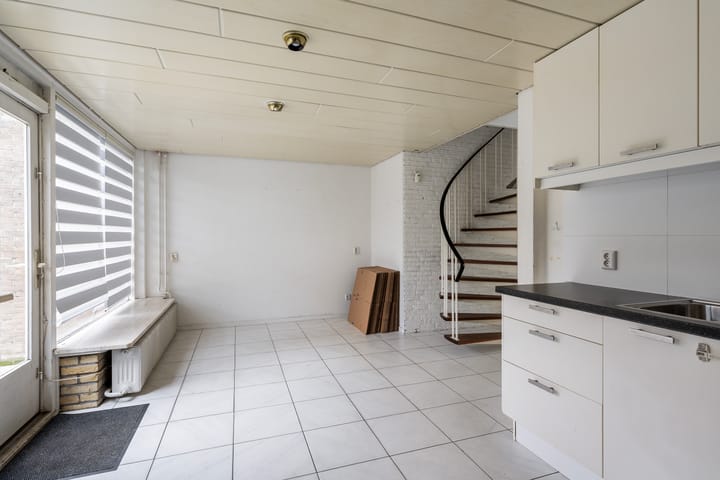 Foto 15 van Frederik Hendriklaan 19