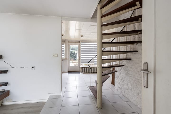 Foto 8 van Frederik Hendriklaan 19