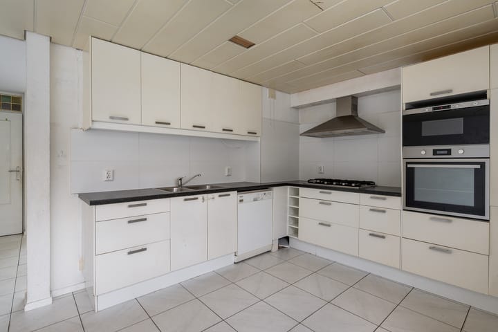 Foto 14 van Frederik Hendriklaan 19