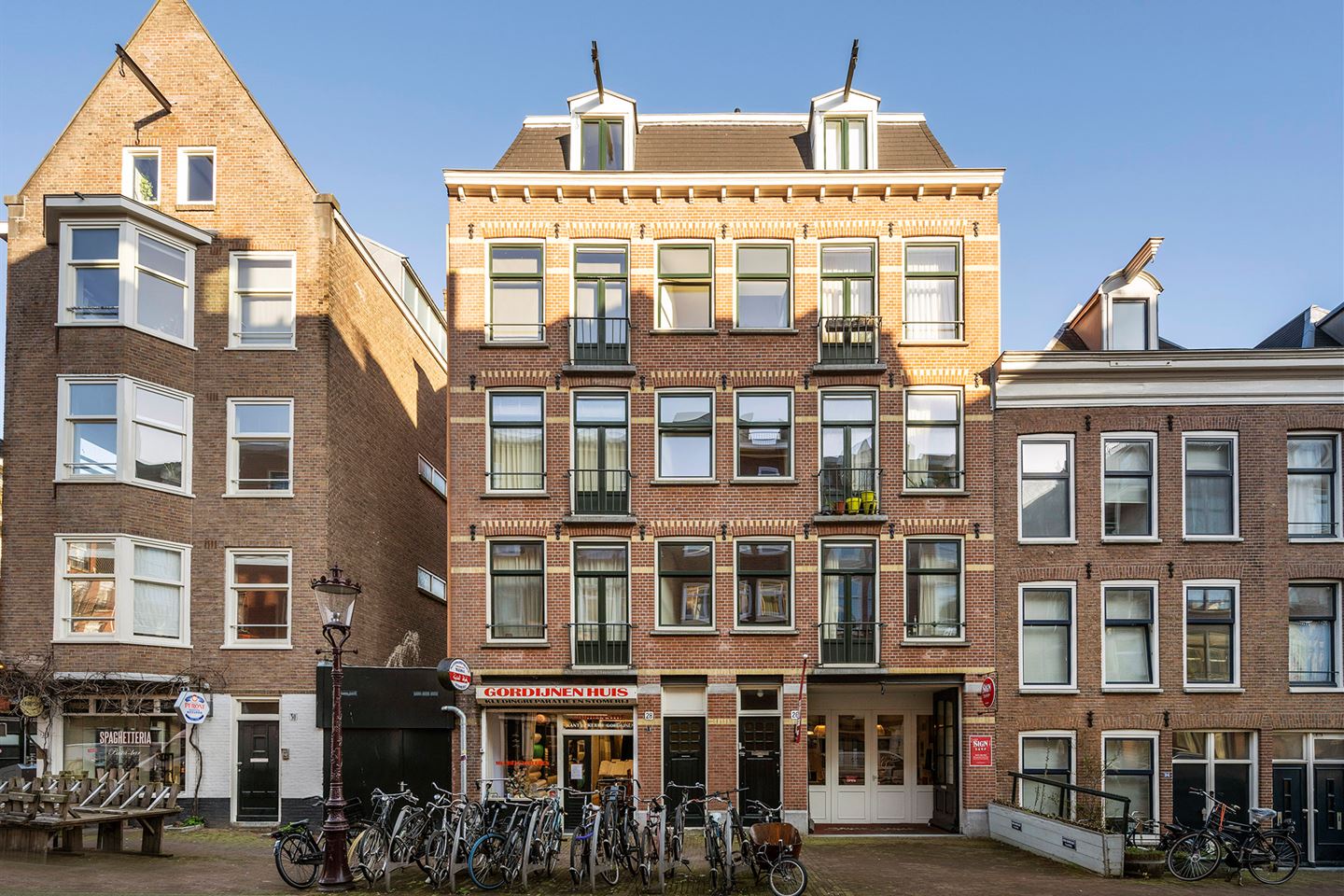 View photo 1 of Jan Hanzenstraat 26-28