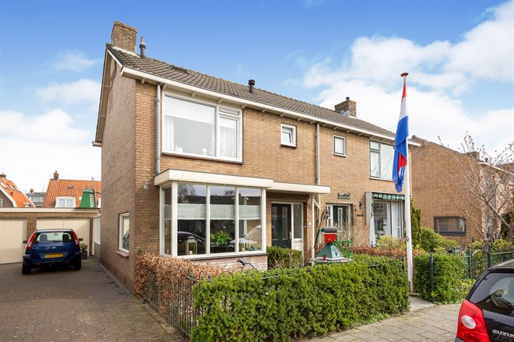 Bekijk foto 1 van De Appelboomstraat 22