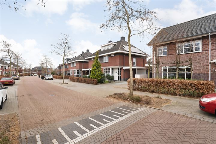 Bekijk foto 3 van Molckenbourstraat 28