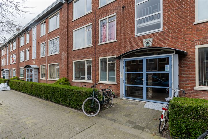 Bekijk foto 1 van Bedumerstraat 206