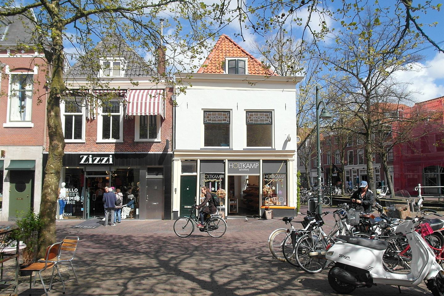 Bekijk foto 5 van Brabantse Turfmarkt 64-66