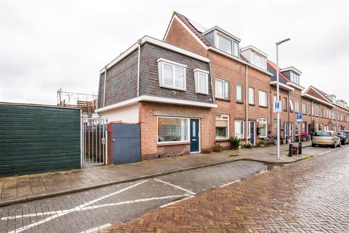 Bekijk foto 25 van Westravenstraat 69