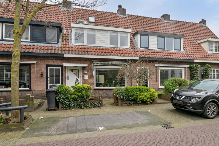 View photo 1 of Geuzenweg 273