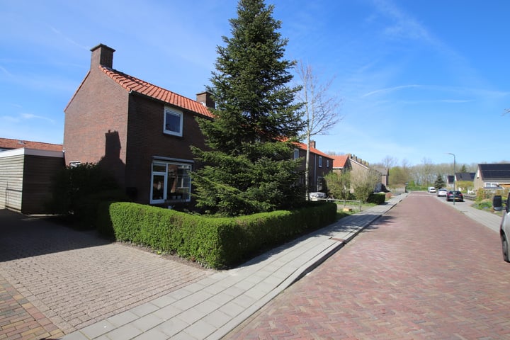 Bekijk foto 3 van Oosterstraat 49