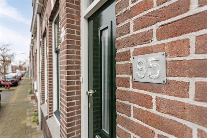 View photo 7 of Prins Hendrikstraat 95