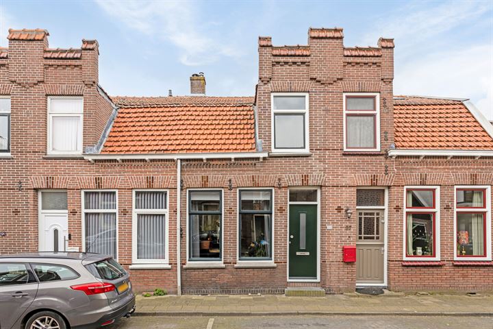 Bekijk foto 1 van Prins Hendrikstraat 95