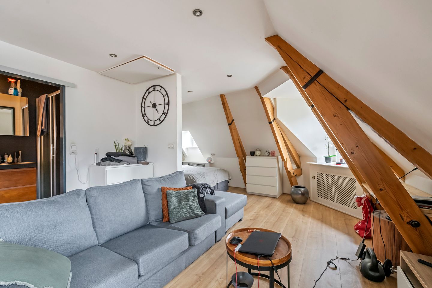 Foto 19 van Westwagenstraat 117